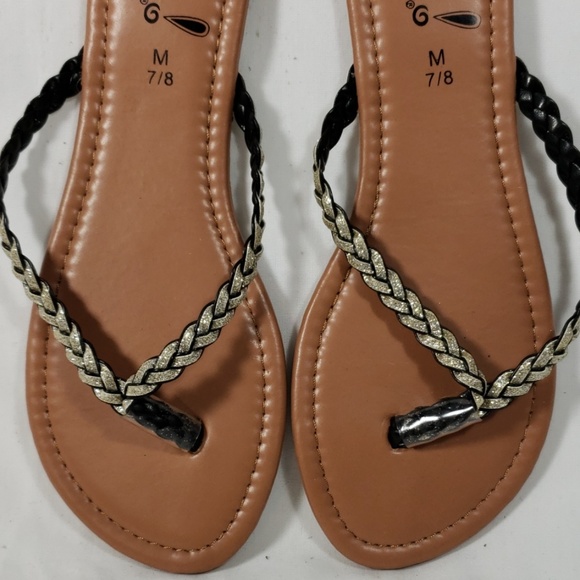 Shoes - Picture 2 of 4